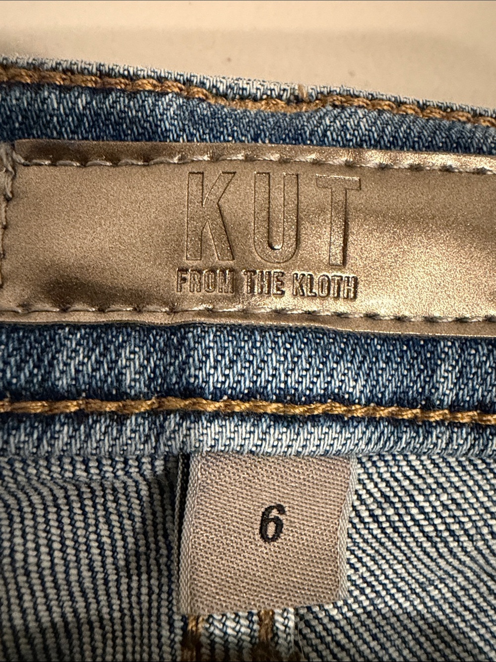 KUT From The Kloth Stella Fab Ab Flare Jeans Navigate Wash Size 6 - Picture 4 of 6